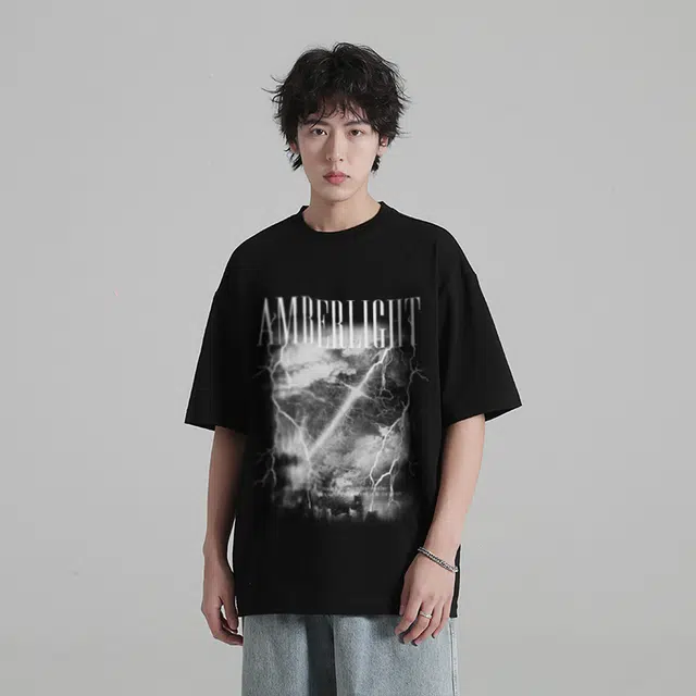 AMBER LIGHT T