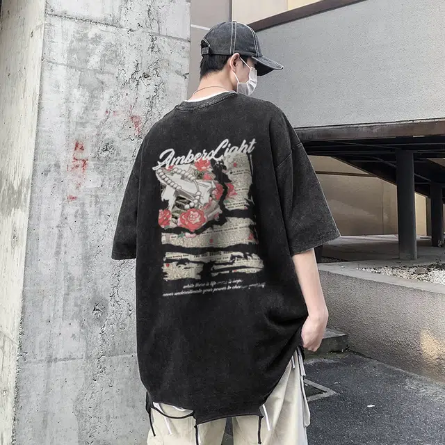AMBER LIGHT T