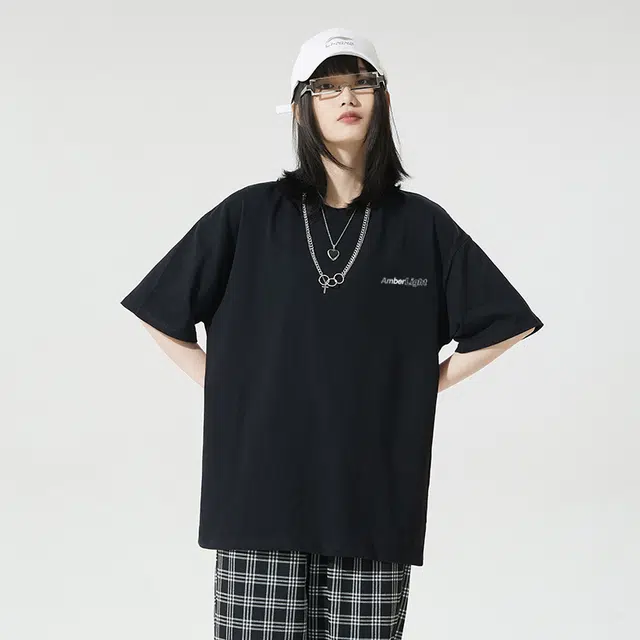 AMBER LIGHT T