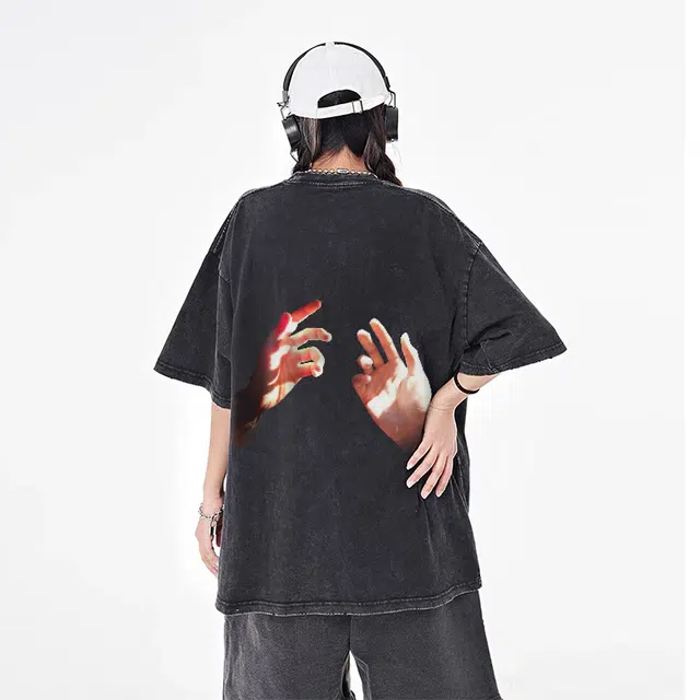 AMBER LIGHT T
