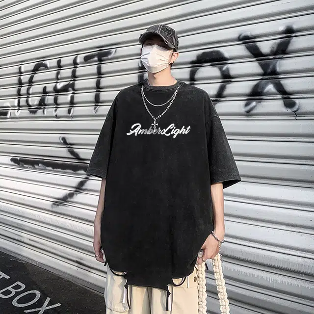 AMBER LIGHT T