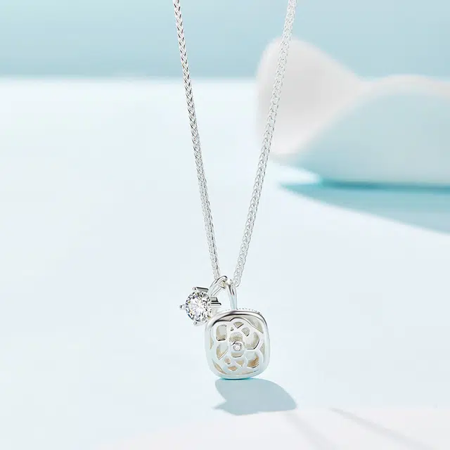 DAISY BEAUTY S925
