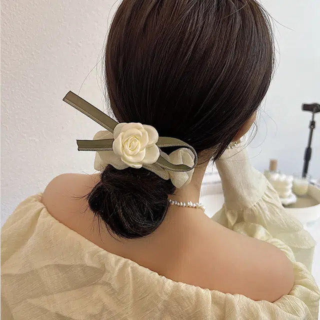 DAISY BEAUTY
