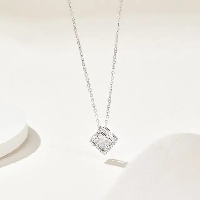 DAISY BEAUTY S925