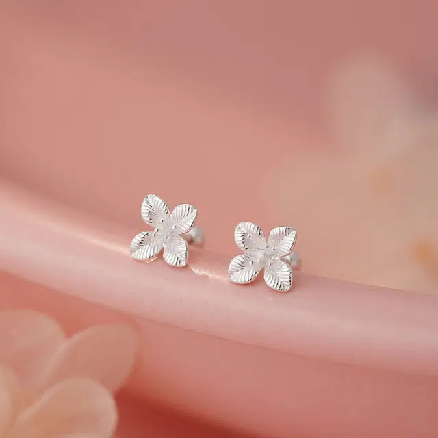DAISY BEAUTY S999