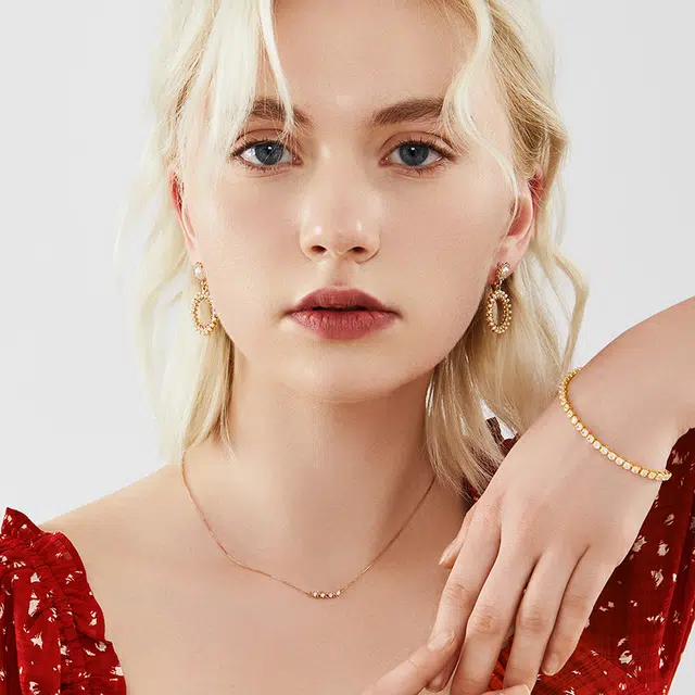DAISY BEAUTY 925