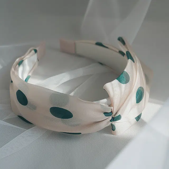 DAISY BEAUTY