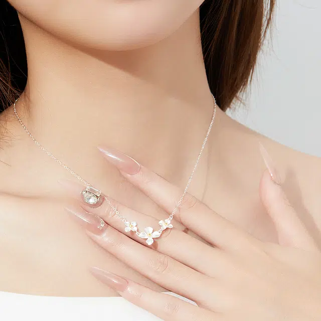 DAISY BEAUTY S999