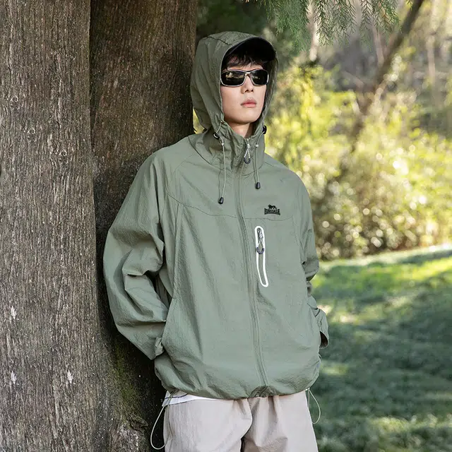 LONSDALE