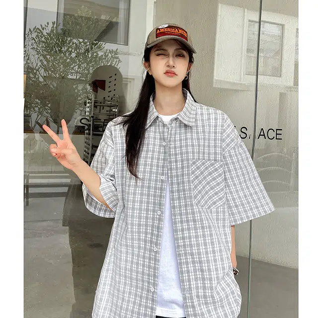玄唐 复古格子翻领宽松休闲短袖衬衫 女款
