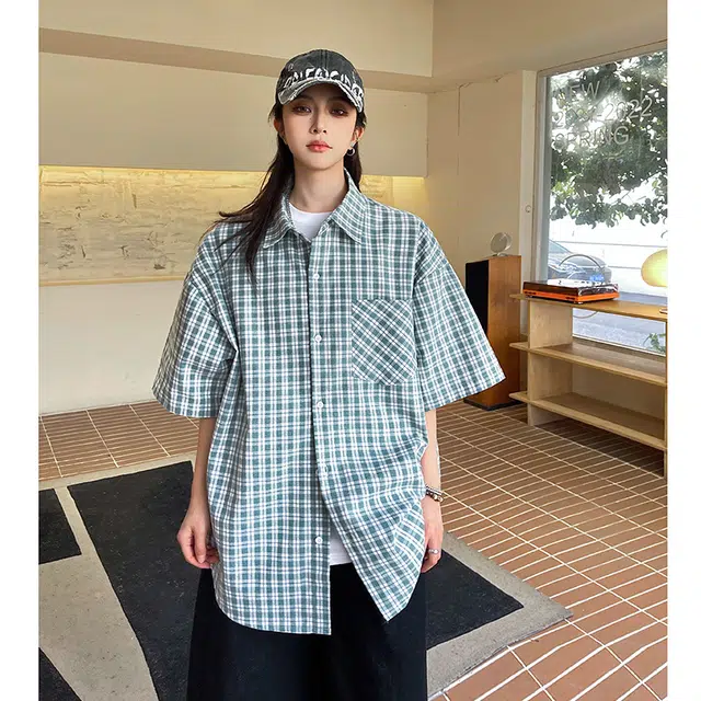玄唐 复古格子翻领宽松休闲短袖衬衫 女款