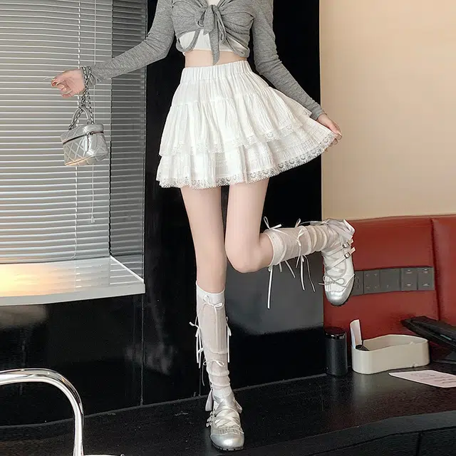 玄唐 高腰蕾丝蛋糕半身裙纯色拼接简约舒适通勤百搭甜美休闲短裙 女款