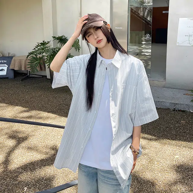 玄唐 条纹休闲简约百搭翻领薄款短袖衬衫 女款