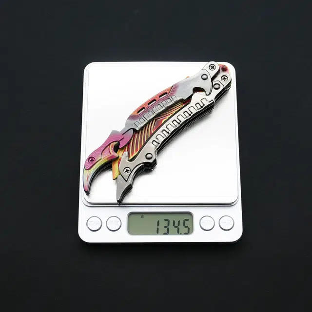 吉砖 使命召唤周边雷光焰影金属蝴蝶刀 成品模型