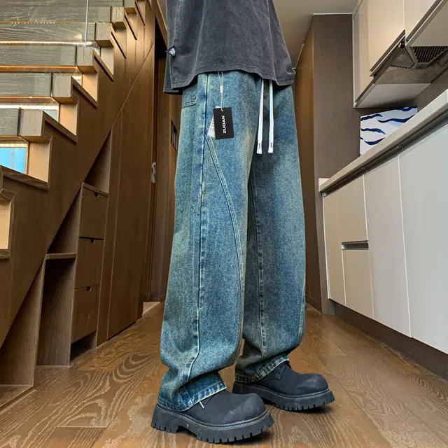 左岸 弯刀裤男春秋冬季加绒加厚长裤青少年宽松直筒阔腿裤美式复古拼接牛仔裤 男款