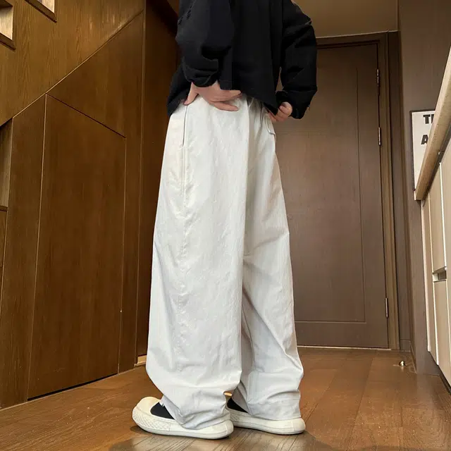 左岸 美式高街潮流百搭纯色宽松直筒长裤柔软舒适轻便透气阔腿裤春秋季休闲裤 男款