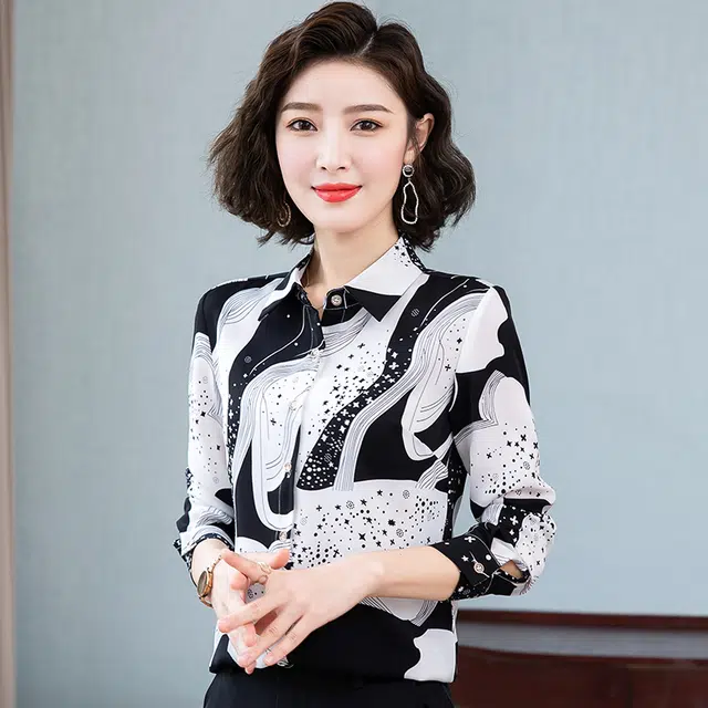 左岸 潮流百搭薄款简约翻领上衣长袖舒适潮牌美式休闲日常通勤高腰柔软亲肤透气轻薄时尚宽松高街衬衫 女款