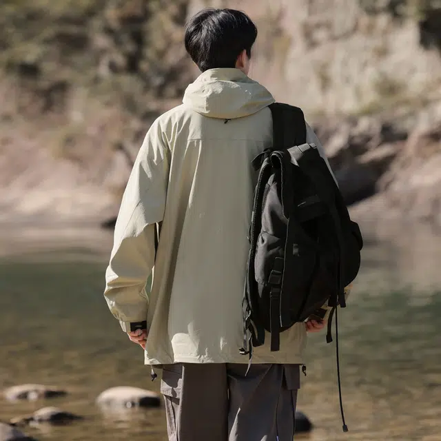 左岸 美式潮牌撞色拼接反光开衫带帽工装上衣宽松休闲舒适山系户外防水防风冲锋外套夹克 男款