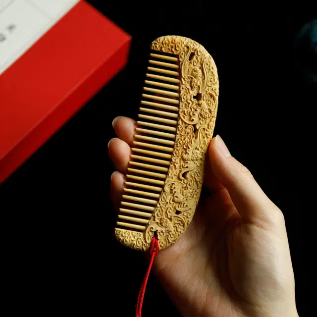 芳缘小傅 五福招财纳福复古国风高品质高档长发专用养发防脱静电家用大号加厚 #好运 黄杨木 木梳 男女同款情侣款