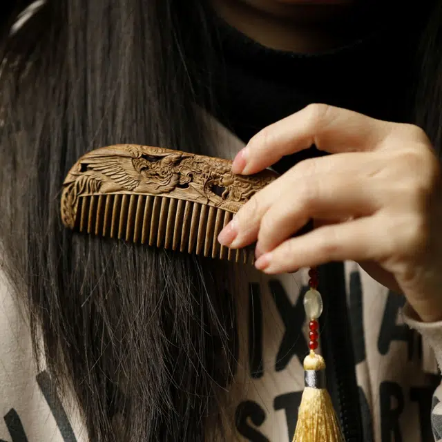 【龙凤呈祥】 芳缘小傅 招财纳福复古国风高品质高档专用防脱静电家用大号加厚#好运 楠木 木梳 男女同款情侣款