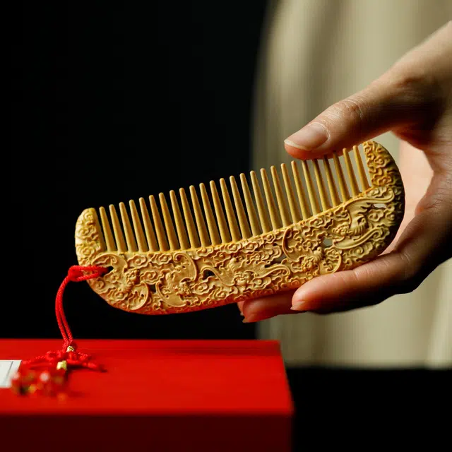 芳缘小傅 五福招财纳福复古国风高品质高档长发专用养发防脱静电家用大号加厚 #好运 黄杨木 木梳 男女同款情侣款