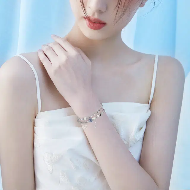 LEONAJ