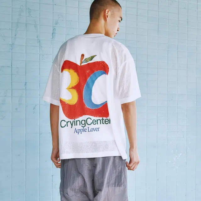 Crying Center T