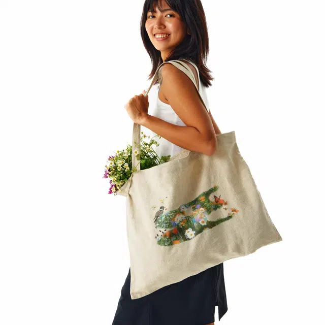 Crying Center 3C Tote