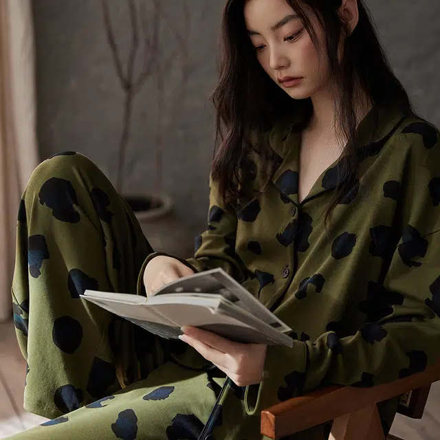 热妒 春秋季纯棉带胸垫一体高级感长袖长裤家居服睡衣套装  女款