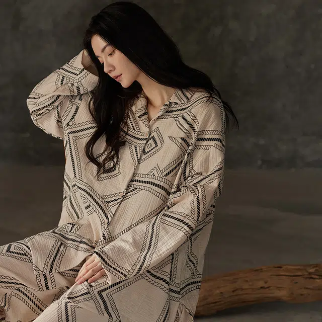 热妒 春秋款纯棉纱布婴儿棉带胸垫一体可外穿大码高级感睡衣套装 女款