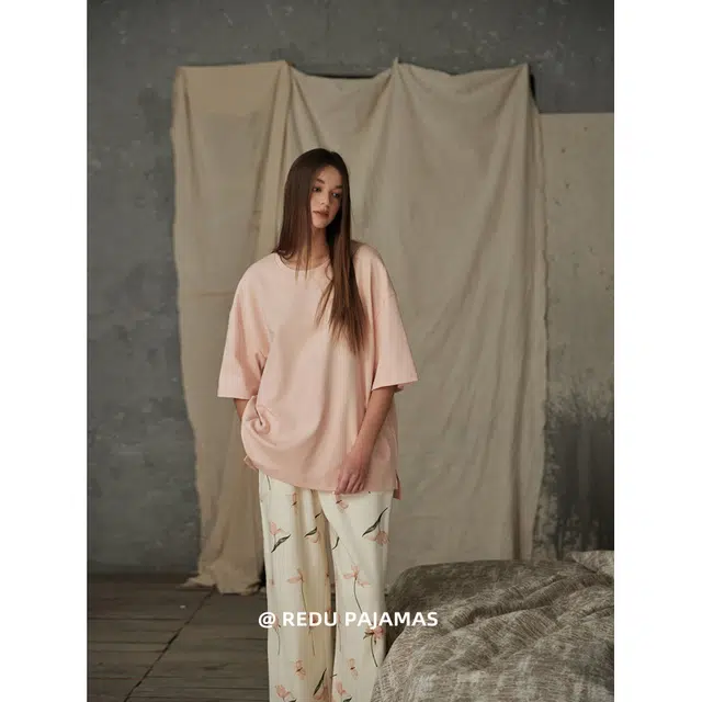 热妒 凉感可外穿短袖长裤圆领带胸垫家居服睡衣套装 女款