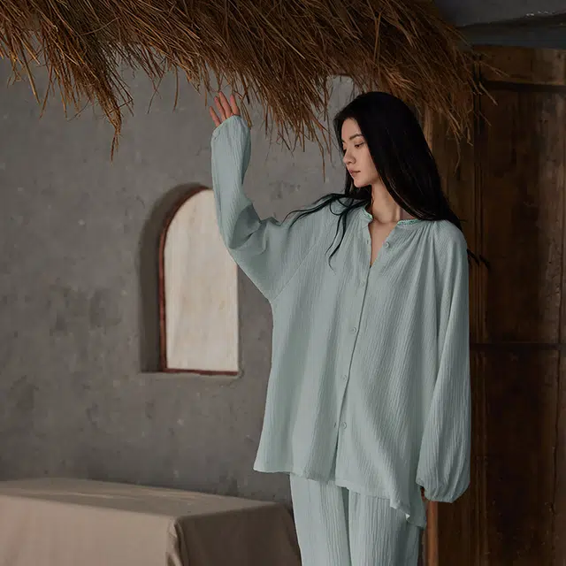 热妒 春秋季纯棉纱布长袖高级感带胸垫一体可外穿家居服睡衣套装 女款