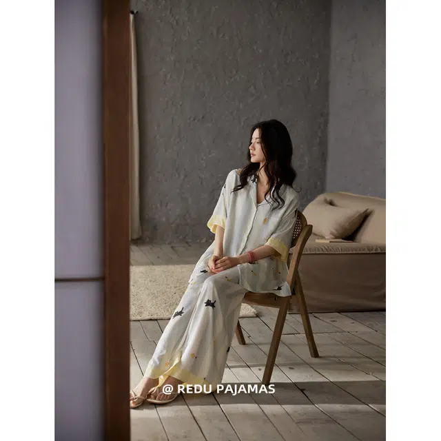 热妒 凉感简约时尚薄款短袖长裤可爱可外穿带胸垫家居服睡衣套装 女款