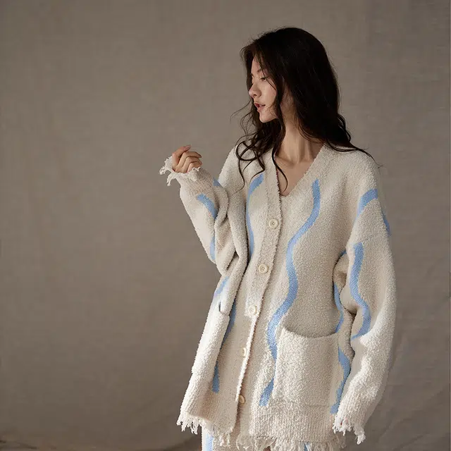 热妒 舒适柔软条纹可外穿长袖长裤睡衣套装 女款 米白色