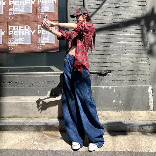 玫丝朵 日系少年感街头弯刀拼接牛仔裤 女款