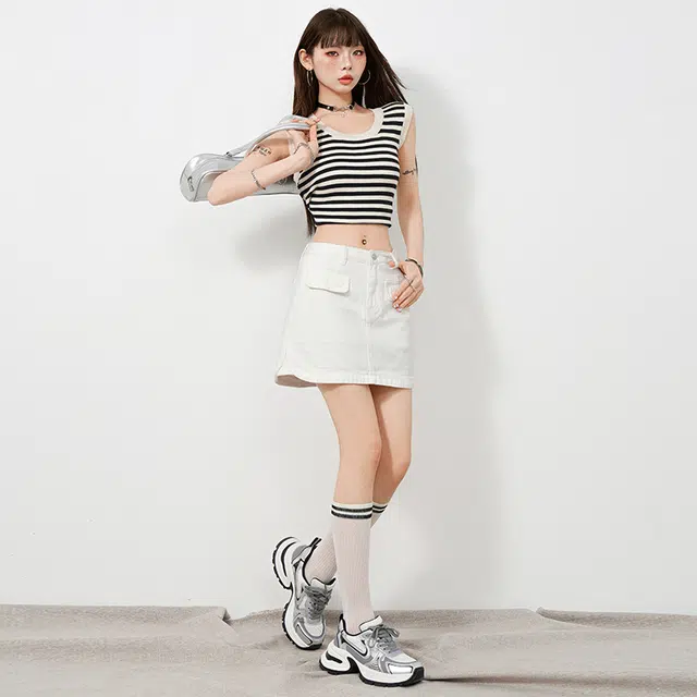 玫丝朵 清新百搭有内衬包臀不规则半身牛仔短裙 女款