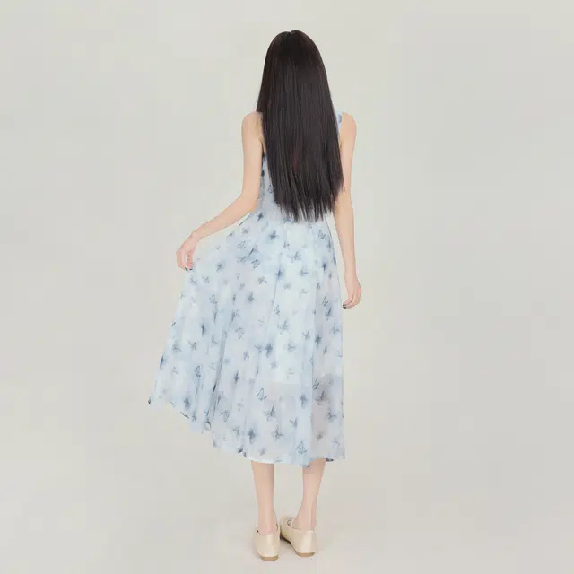 玫丝朵 蝴蝶印花水墨风设计感吊带连衣裙 女款 湖蓝 长裙