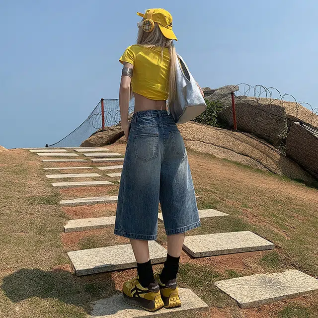 玫丝朵 美式宽松阔腿百搭垂感简约牛仔短裤 女款