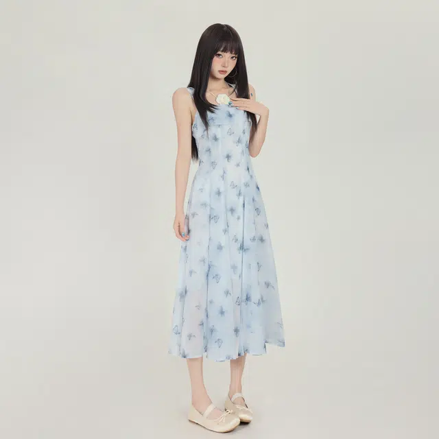 玫丝朵 蝴蝶印花水墨风设计感吊带连衣裙 女款 湖蓝 长裙