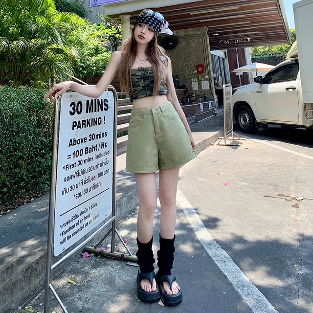 玫丝朵 美式新潮高街辣妹风高腰修身百搭牛仔短裤 女款