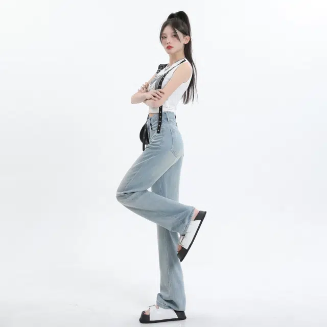 玫丝朵 经典简约时尚个性百搭宽松休闲牛仔裤 女款