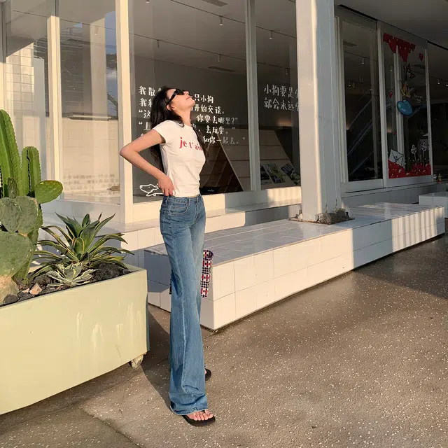 玫丝朵 美式复古辣妹低腰做旧喇叭牛仔裤 女款