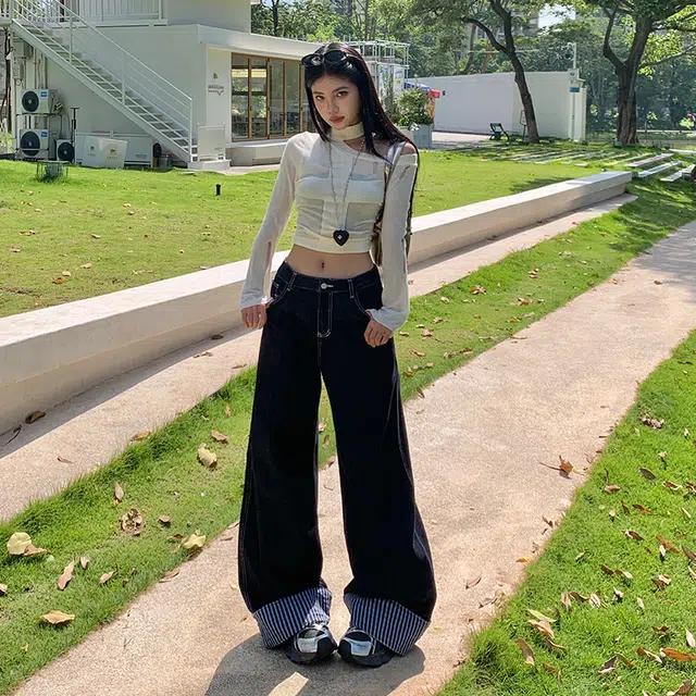 玫丝朵 简约舒适休闲通勤百搭牛仔裤 女款