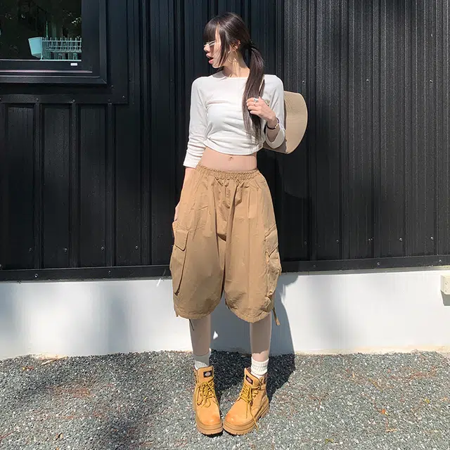 玫丝朵 美式复古松弛感设计休闲百搭宽松多口袋工装短裤 女款