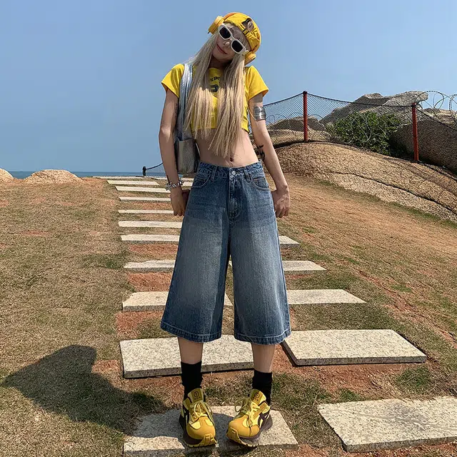 玫丝朵 美式宽松阔腿百搭垂感简约牛仔短裤 女款