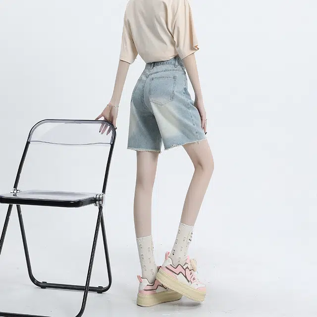 玫丝朵 简约百搭休闲舒适牛仔短裤 女款