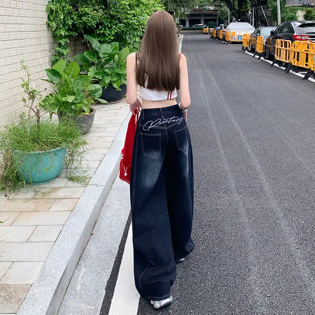 玫丝朵 美式复古刺绣弯刀直筒高腰阔腿宽松牛仔裤 女款