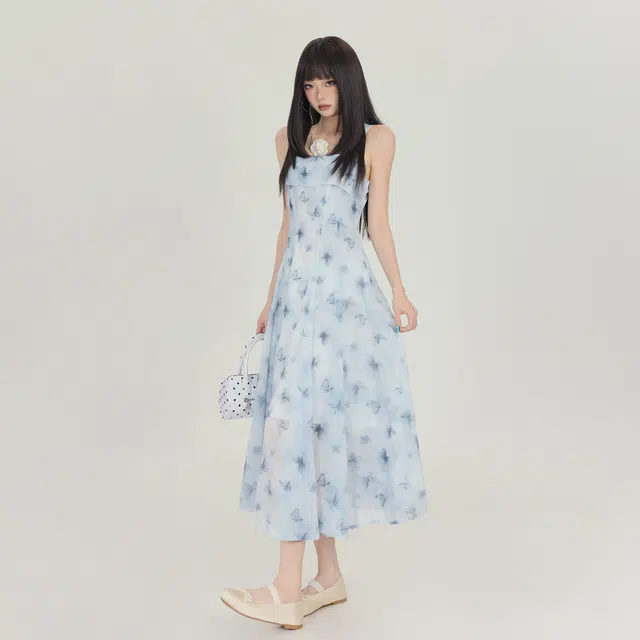 玫丝朵 蝴蝶印花水墨风设计感吊带连衣裙 女款 湖蓝 长裙