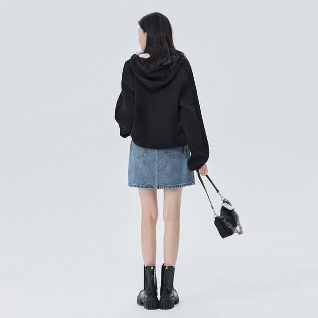 SOON FLOWER ins