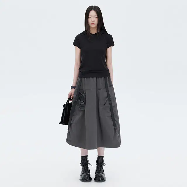 SHUEN T